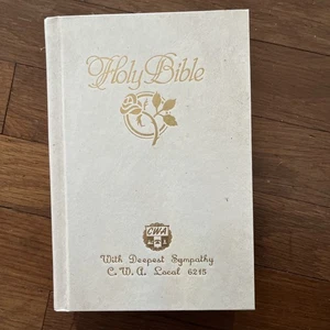 Holy Bible White With Deepest Sympathy CWA Local 6215 Treasured Memories Edition - Picture 1 of 9