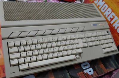 Atari STF 1040 (Classic-Computer + Netzkabel) working classic 16-bit 181125 keys - Bild 1 von 4