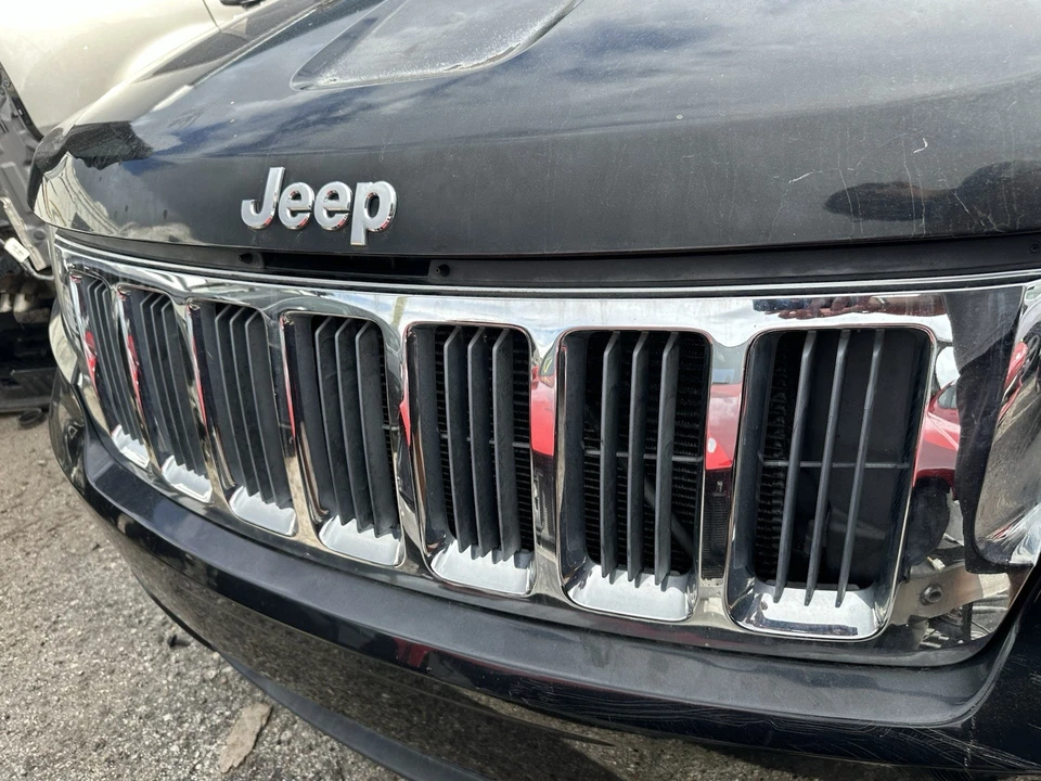 Jeep Grand Cherokee 2011 2012 2013 parrilla superior delantera montaje cromado Foto 1 de 1