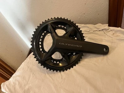 Guarnitura Shimano Ultegra R8100 - Pedivella 175 mm - Immagine 1 di 4