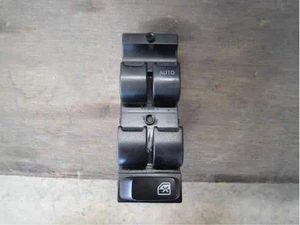 SUZUKI Wagon R 2005 CBA-MH21S Power Window Switch [Used] [PA67485915] - Picture 1 of 3