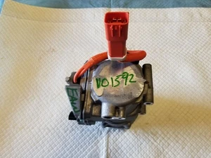 12 13 14 15 16 17 18 TOYOTA PRIUS V AC COMPRESSOR OEM 1.8L - Picture 1 of 12