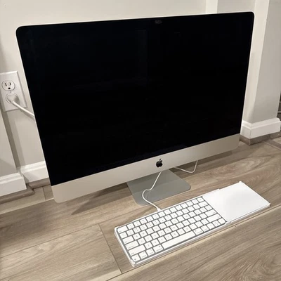 iMac 5K Retina 27 pulgadas finales de 2014 3,5 GHz cuatro núcleos Intel Core I5, 32 GB de RAM Foto 1 de 4