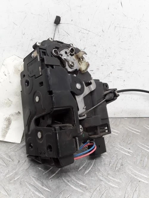 Cerradura delantera izquierda VOLKSWAGEN LUPO 6X1837013H - Imagen 1 de 4