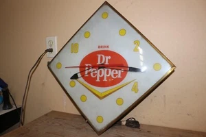 Letrero de reloj eléctrico vintage 1961 Dr Pepper Soda Pop 22" iluminado Pam FUNCIONA - Imagen 1 de 14