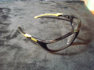 Gafas de seguridad delgadas DeWalt Router lentes interiores/exteriores LIGERAMENTE USADAS ENVÍO GRATUITO - Imagen 1 de 2