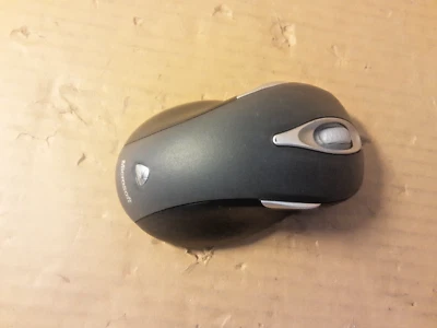 MICROSOFT WIRELESS LASER MOUSE 5000 V1.0 1085 - Image 1 of 4