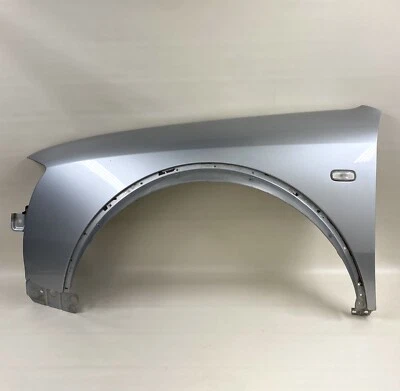 00-05 Guardabarros delantero izquierdo lado conductor Audi A6 C5 Allroad plateado Foto 1 de 4
