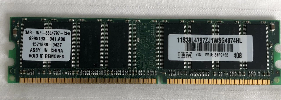 Genuine IBM SDRAM UDIMM DDR1 333Mhz CL2.5 PC2700U 512MB - IBM FRU 31P9122 - Image 1 of 3