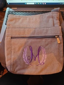 Thirty One bag Organizing Shoulder Bag With Purple M And Feathers - Picture 1 of 6
