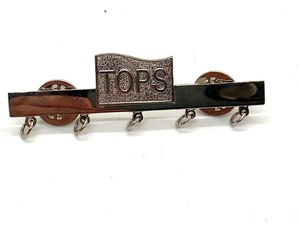 A TOPS Weight Loss Achievement Pin Holder - Picture 1 of 6