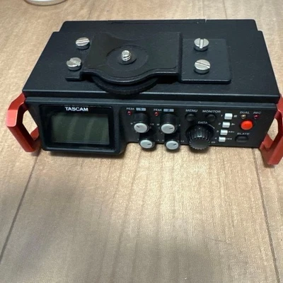TASCAM DR-701D Linear PCM Recorder DSLR Portable 6 Track Audio Interface Camera - Image 1 of 4