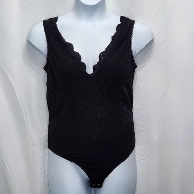 Express Lace Overlay Tank Bodysuit Womens Large Black Top Stretch Layering EE09X - Image 1 of 4