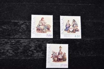 PORTUGAL NAVIDAD 1981 S 1520-1522 MNH Foto 1 de 3