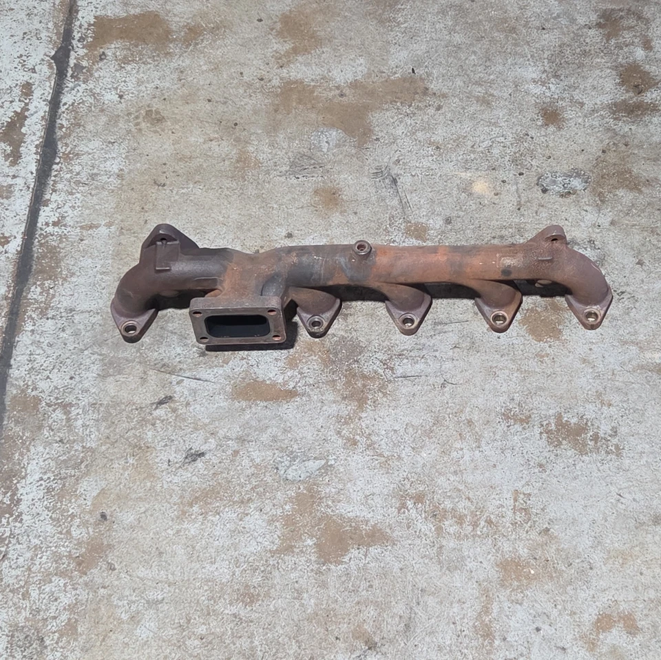 Colector de escape Cummins OEM para riel Cummins Dodge Ram 2007,5-2018 6,7 L diésel Foto 1 de 4