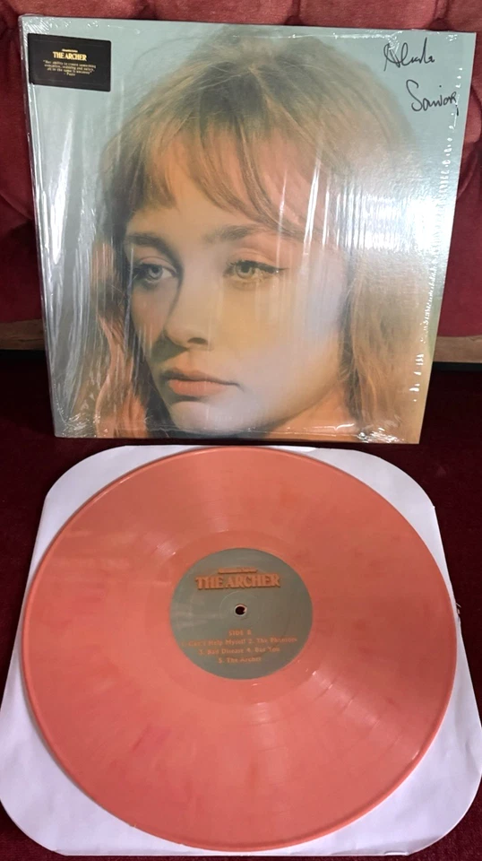 Alexandra Savior – The Archer - Signed Autographed Colored Vinyl (arctic monkeys Foto 1 de 4