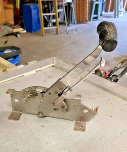 Vintage B&M Ratchet Shifter with T-Handle – Classic Hot Rod / Muscle Car Racing - Picture 1 of 6