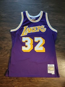 Mitchell & Ness Jersey Magic Johnson 1984 Large Los Angeles Lakers Classics SC - Picture 1 of 2