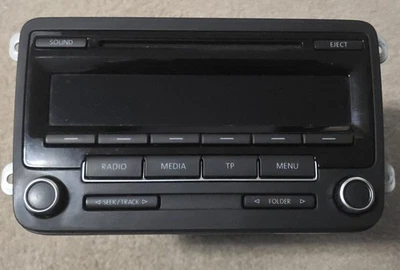 VW Tiguan Autoradio RCD310 Radio CD Player Audio  5M0035186J - Bild 1 von 4