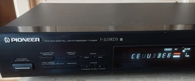 Pioneer F- 203 RDS Radio Tuner - Bild 1 von 4