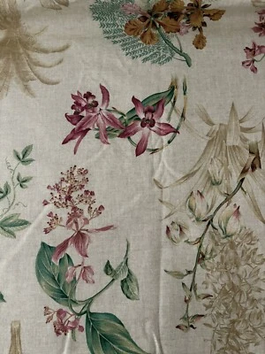 Tela floral beige P Kaufmann repelente de suelo y suciedad mezcla de algodón 55" x 82" Foto 1 de 4