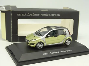 Schuco 1/43 - Smart Forfour Verde Metal - Imagen 1 de 1