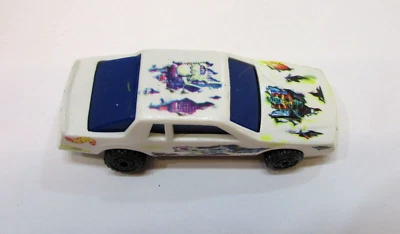 Винтажный 1988 Hot Wheels Белый Автомобиль Старое Колесо Стиль Пластиковый Корпус Литой Низ - Изображение 1 из 4