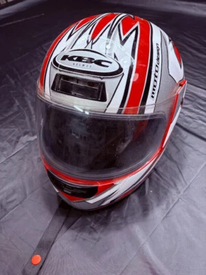 KBC TK77 (TK-77) helmet Size XL (61-62cm) Moto Design with Face Shield - Image 1 of 4