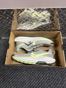🔥 Nike Pegasus Trail 5 Light Silver Bare Volt DV3864-004 Uomo Taglia 11 - Foto 1 di 10