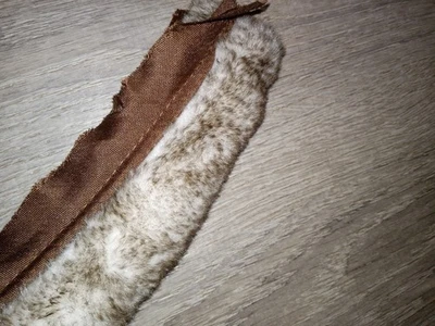 Adornos artesanales de costura de piel sintética de 6 yardas, marrón y blanco  Foto 1 de 3