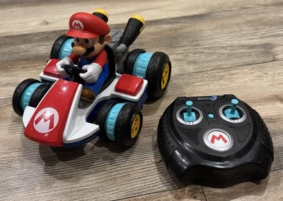 Nintendo Super Mario Kart 8 World of Anti-Gravity RC Racer Car w/Remote - VIDEO! - Image 1 of 4