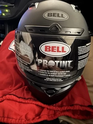 Excelente Casco de Motocicleta BELL DLX QUALIFIER Cara Completa Negro Mate Grande Foto 1 de 4