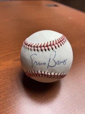 ERNIE BANKS Signed Official MLB Baseball-HALL OF FAME-CHICAGO CUBS-JSA - Image 1 of 3