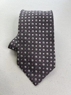 Corbata Piattelli Platino Púrpura/Negro Patrón Geométrico 100% Seda Hecha en EE. UU. NUEVA SIN ETIQUETAS Foto 1 de 4