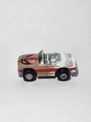 Chevrolet Camaro 1987 Galoob Micro Machines 68 con ojos de máscara Foto 1 de 4
