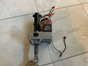 DOMYOS TC490 TREADMILL INCLINE MOTOR  IN GOOD WORKING ORDER - Picture 1 of 3