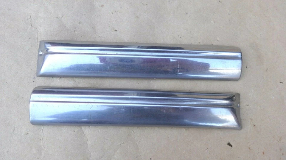 Oldsmobile Cowl 1939 molduras de acero inoxidable par original GM  Foto 1 de 4