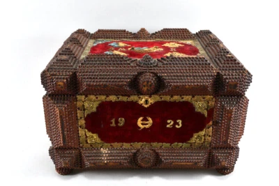 kleine Holz Truhe, Tramp Art Truhe dat. 1923 - Bild 1 von 4