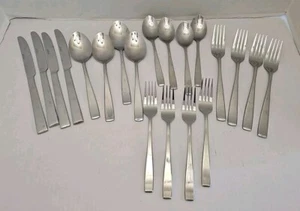 Cubiertos de acero inoxidable Godinger brillantes 20 piezas - Servicio para 4 nuevos - Imagen 1 de 7