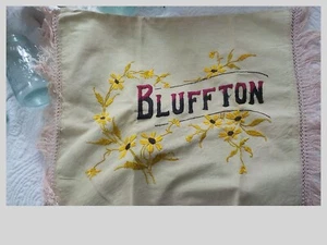 vintage linen pillow cover Bluffton IN 1926 embroidered - Picture 1 of 3