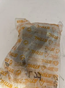GENUINE STIHL OEM GEAR HEAD 4133 640 0107 ST-264 FOR STIHL FC75 NEW OEM STIHL - Picture 1 of 4