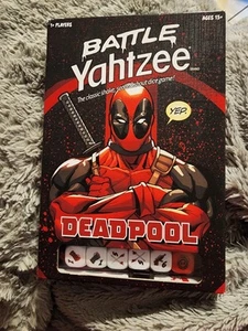 Deadpool Battle Yahtzee Marvel Hasbro 2016 Classic Shake & Shout Game Toy - Picture 1 of 4