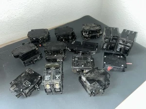 21x Lote Surtido 20 Amp Disyuntores - Imagen 1 de 7