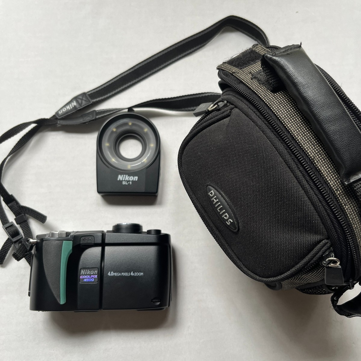Nikon - ♥︎◇Nikon COOLPIX 4500 ◇オールドコンデジ♪ Nikon Coolpix 4500 Review: Digital Photography Review