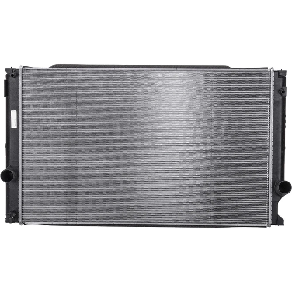 Radiador Global Parts Distributors 13514C para 15-21 Lexus NX200t NX300 Foto 1 de 4