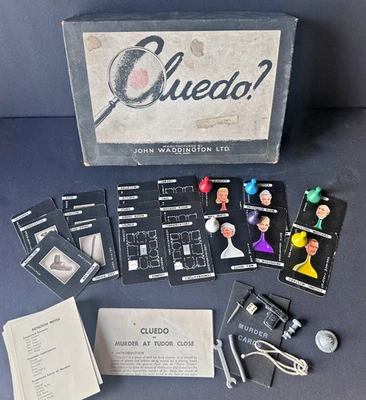 Vintage Cluedo complete metal playing pieces & cards Waddington Small black Box - Image 1 of 4