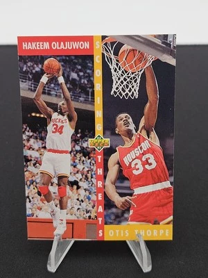 1992-93 Upper Deck Scoring Threats Hakeem Olajuwon / Otis Thorpe #501 HOF - Image 1 of 2