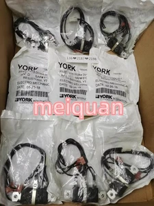 1PCS York resistor 575-00364-001 new via FedEx or DHL - Picture 1 of 2