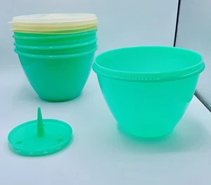 Lot of  Vtg Jadeite Tupperware 679-20Crispit Keeper Storage w/ lid & spike - Picture 1 of 1