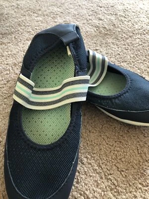 Zapatos sin cordones Lands End para jóvenes talla 4 Preowne Foto 1 de 4